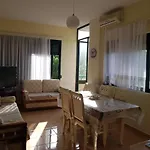 Family Apartman *